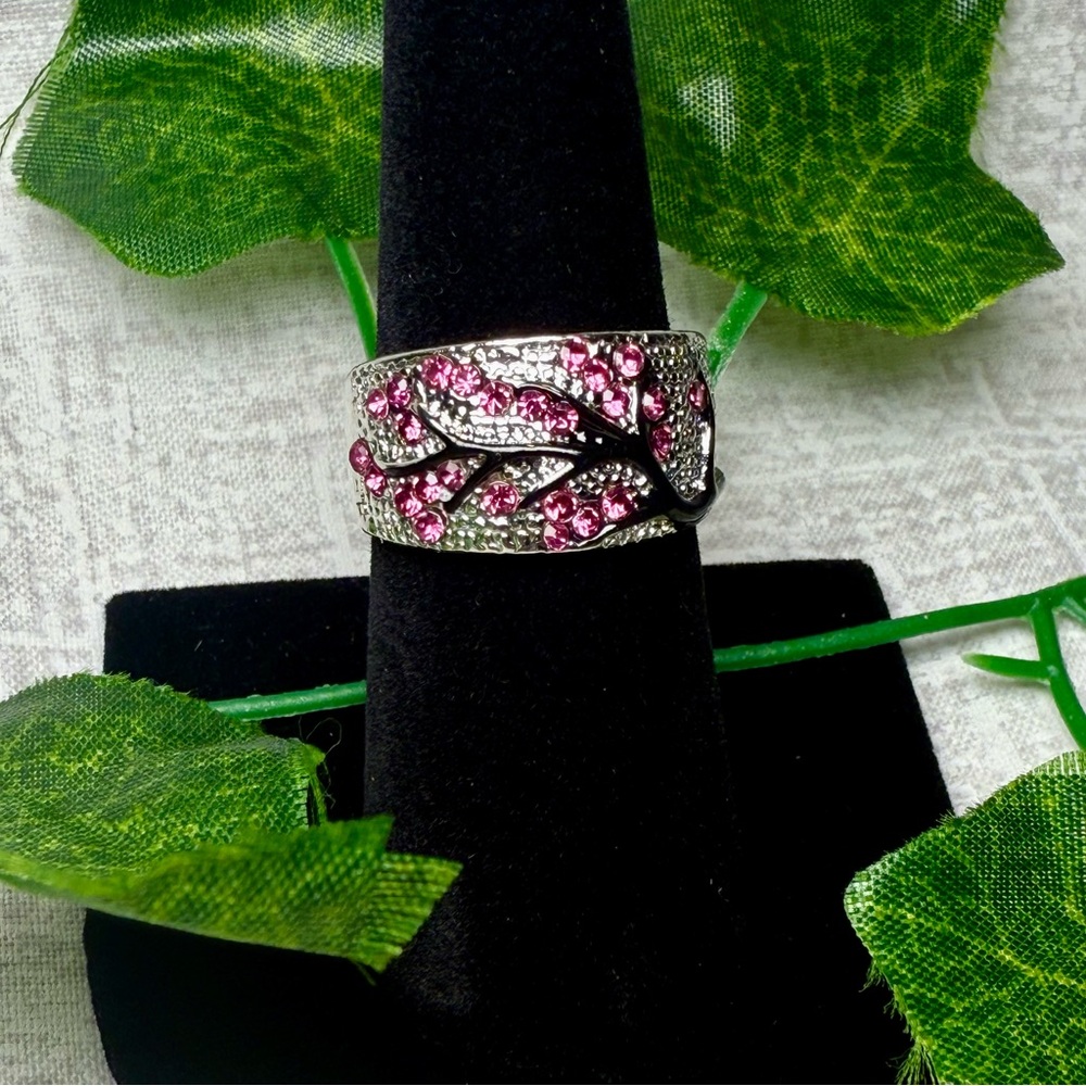 NWT Cherry Blossom Branch Ring, Size 7